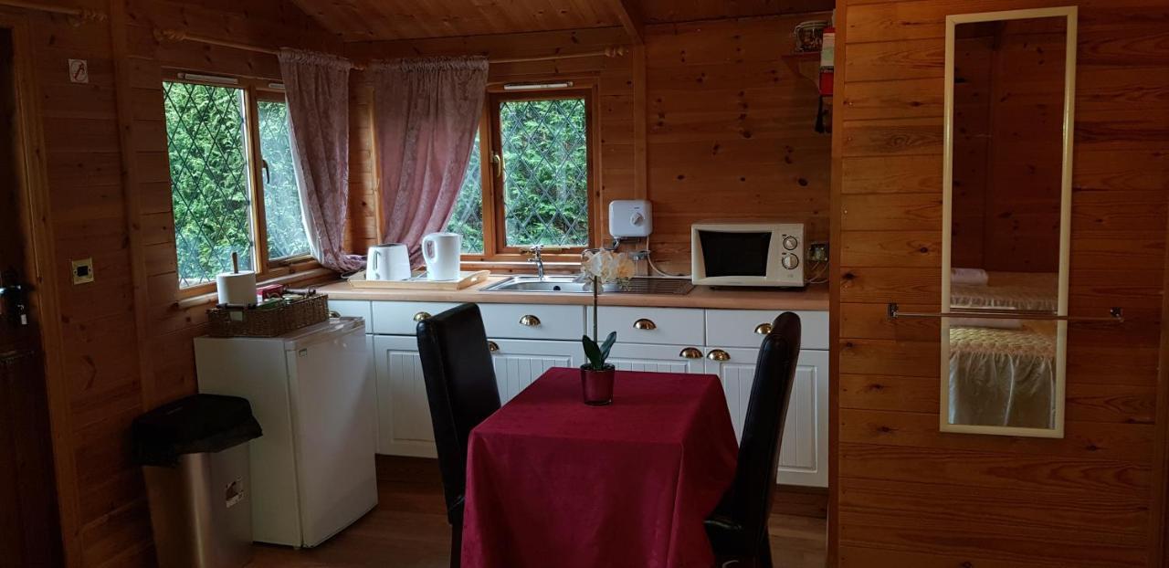 Stansted Airport Cottage Elsenham ภายนอก รูปภาพ