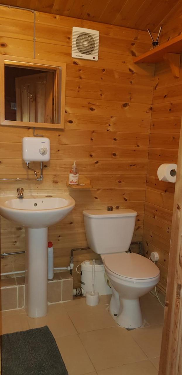 Stansted Airport Cottage Elsenham ภายนอก รูปภาพ
